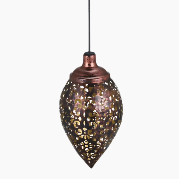 Lustre sans fil au design ethnique sur fond blanc