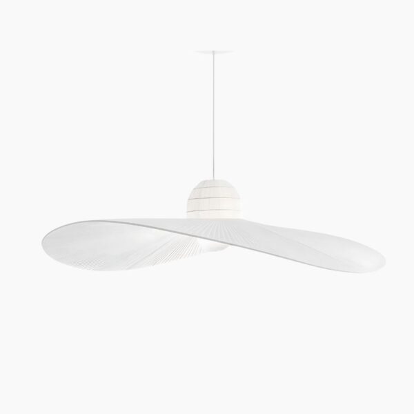 Lustre chapeau blanc et lumineux