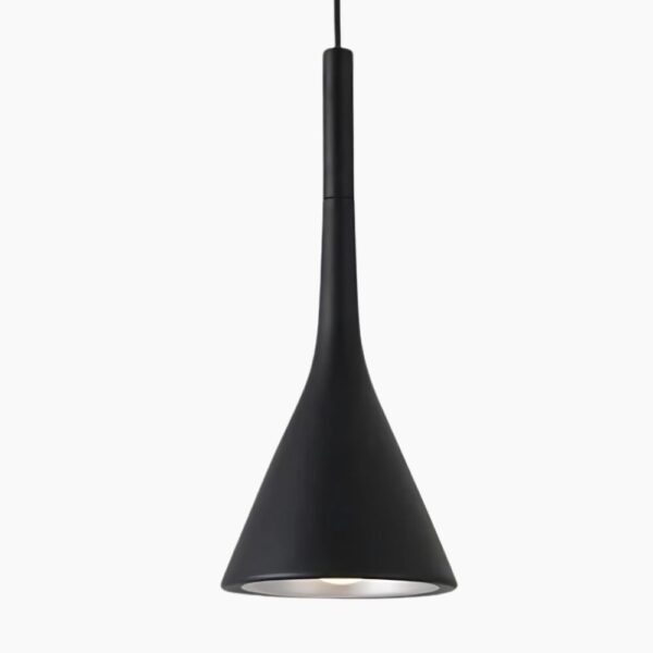 Lustre cuisine chic et épuré sur fond gris