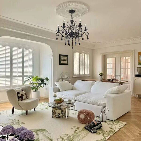 Lustre baroque au design de chandelier