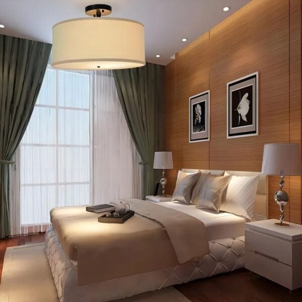 Lustre beige et circulaire en soie