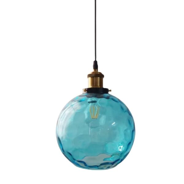 Lustre bleu épuré sur fond blanc