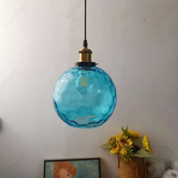 Lustre bleu épuré