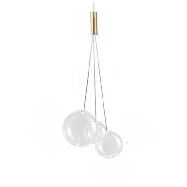 Lustre 3 suspensions minimaliste en verre sur fond noir