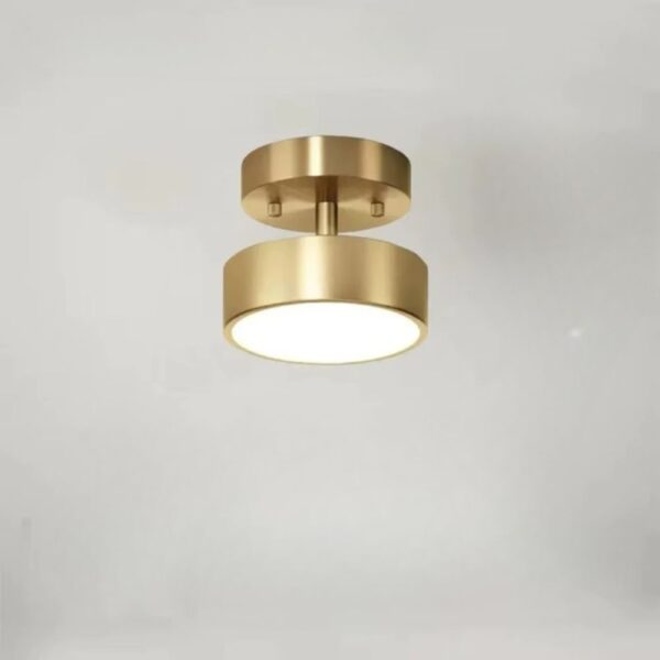 Lustre bronze épuré sur fond gris