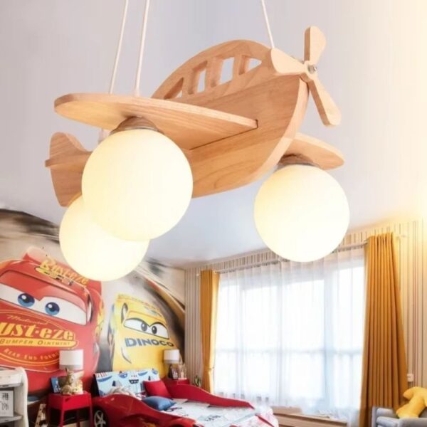 Lustre chambre enfant avion en bois