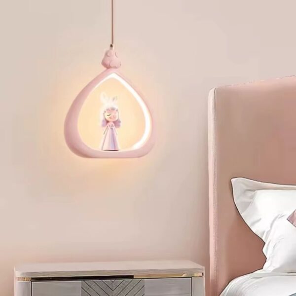 Lustre chambre fille design princesse