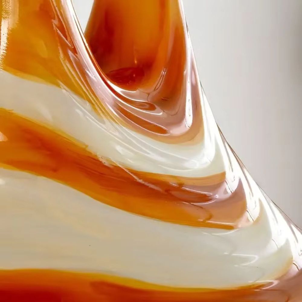 Lustre chapeau coloré et créatif