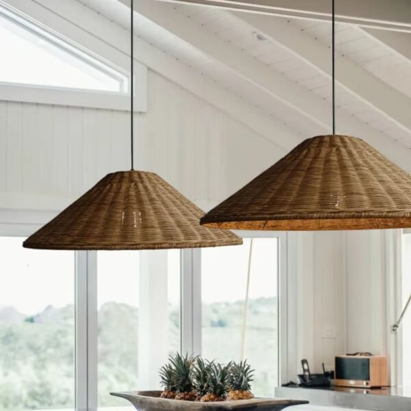 Lustre chapeau de paille rétro