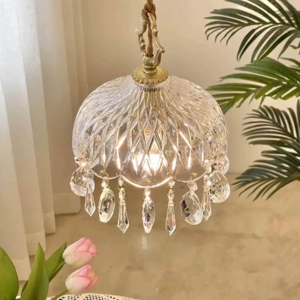 Lustre cristal design rétro