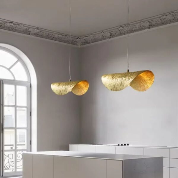Lustre cuivre design de chapeau