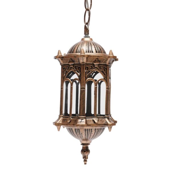 Lustre extérieur de style antique sur fond blanc