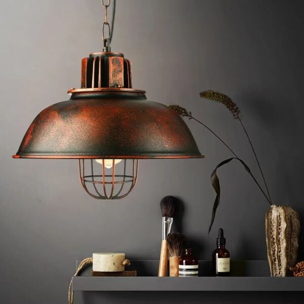 Lustre industriel et rétro en fer