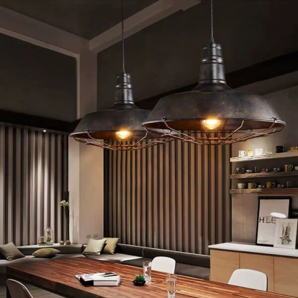 Lustre industriel style américain
