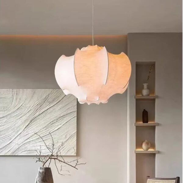 Lustre japandi en soie