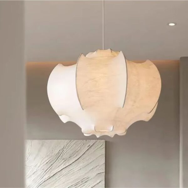 Lustre japandi en soie