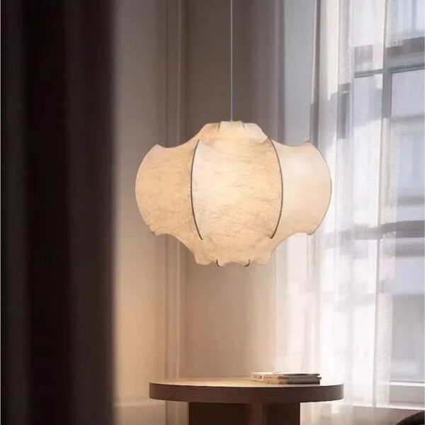 Lustre japandi en soie