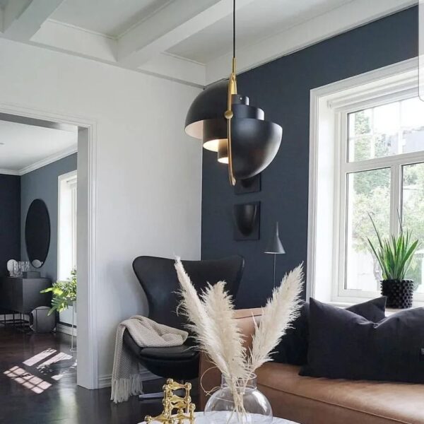 Lustre noir créatif et modulable