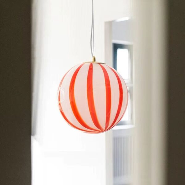 Lustre orange créatif
