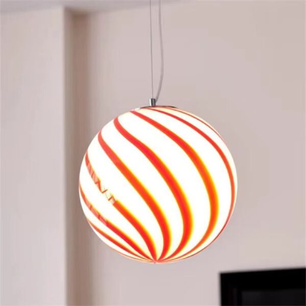 Lustre orange créatif