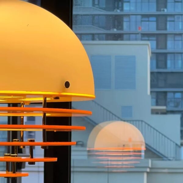 Lustre orange design moderne