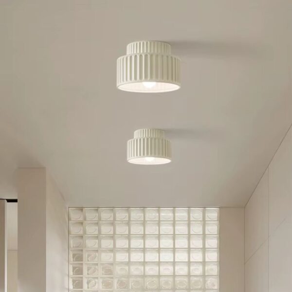 Lustre résine au design nordique