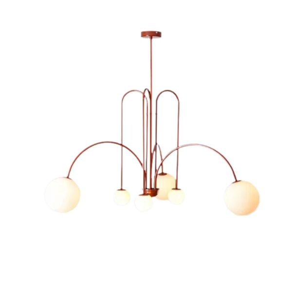 Lustre rouge contemporain sur fond blanc