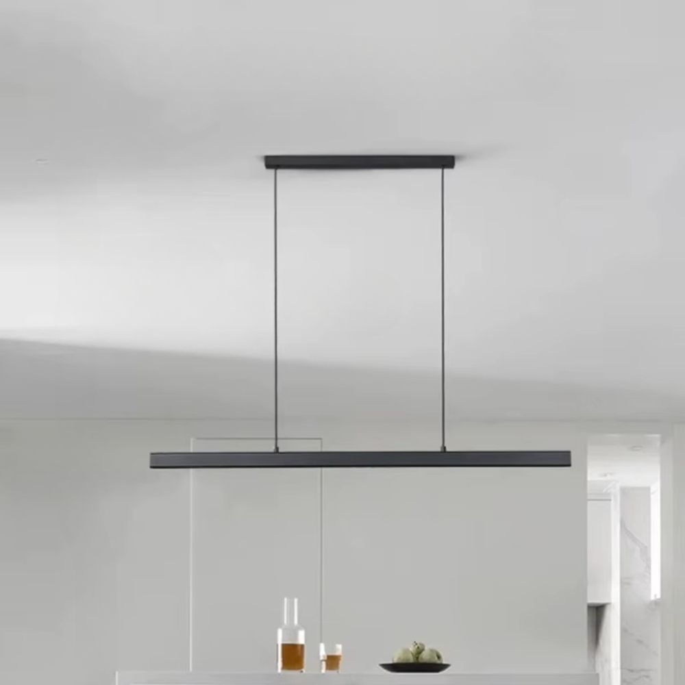 Lustre suspendu minimaliste sur fond gris