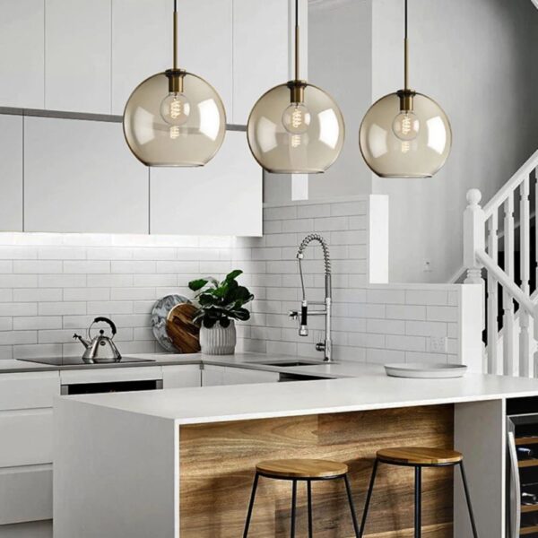 Lustre transparent rond en verre