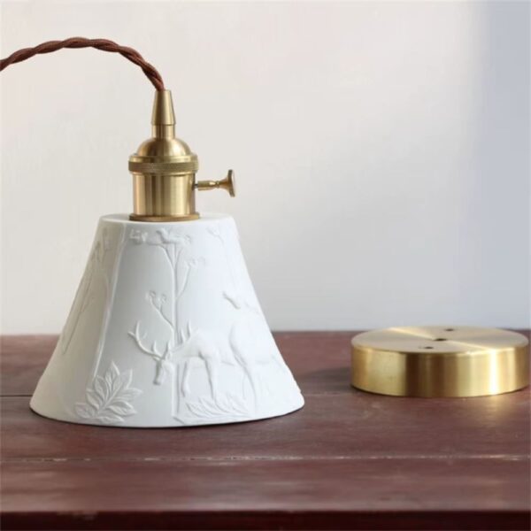 Lustre vintage et chic en céramique